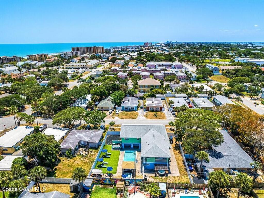 422 Jefferson Avenue, Cape Canaveral, FL 32920