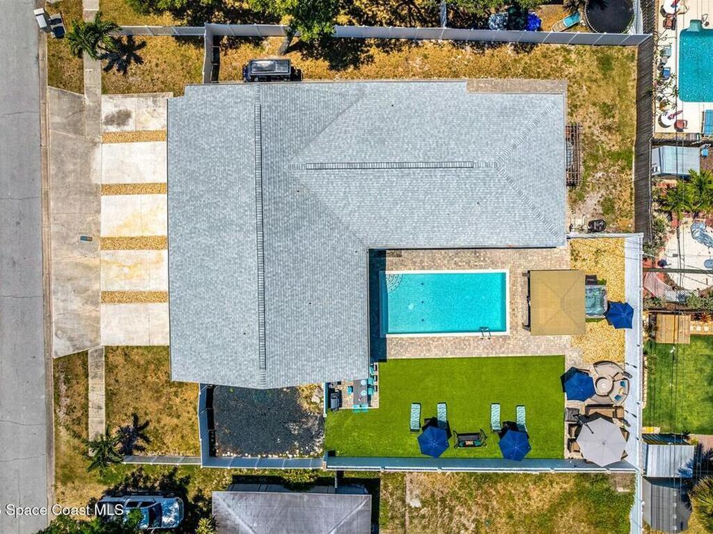 422 Jefferson Avenue, Cape Canaveral, FL 32920