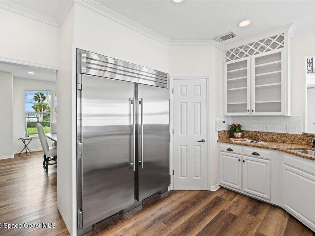 10710 S Tropical Trail, Merritt Island, FL 32952