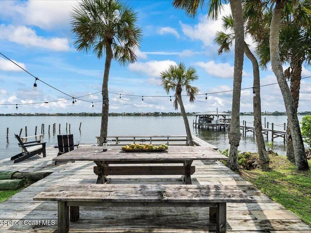 10710 S Tropical Trail, Merritt Island, FL 32952