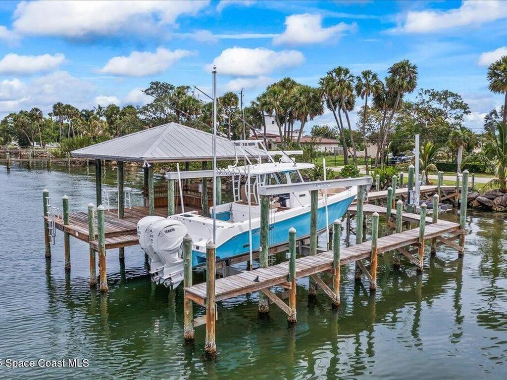 10710 S Tropical Trail, Merritt Island, FL 32952