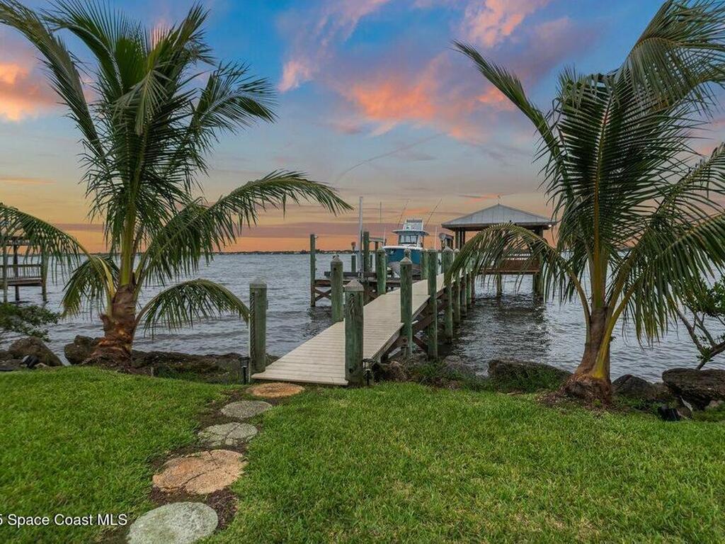 10710 S Tropical Trail, Merritt Island, FL 32952
