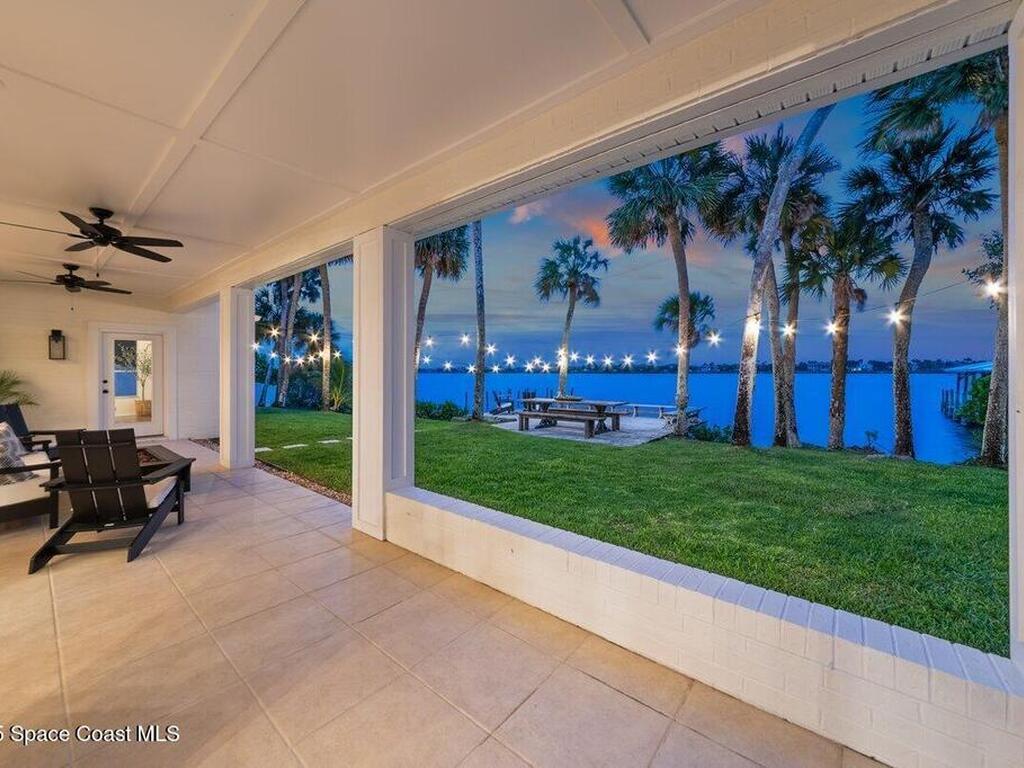 10710 S Tropical Trail, Merritt Island, FL 32952