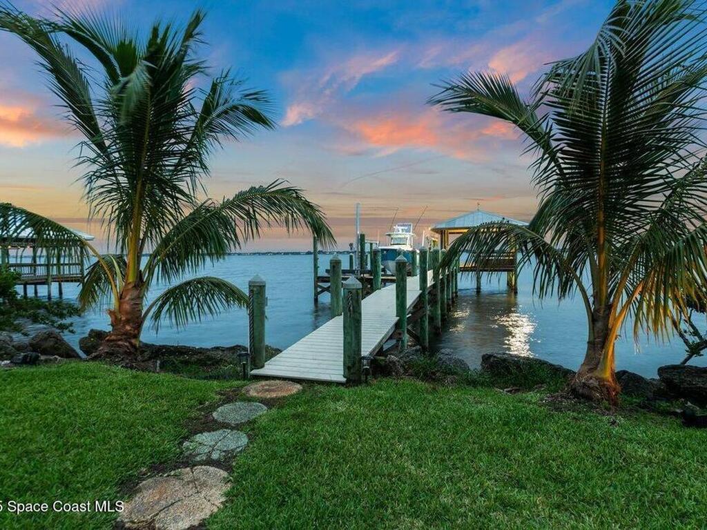 10710 S Tropical Trail, Merritt Island, FL 32952