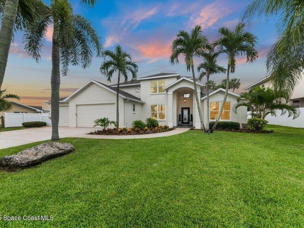10710 S Tropical Trail, Merritt Island, FL 32952