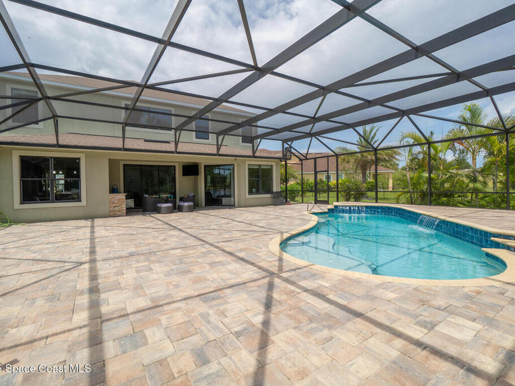 7914 Creshire Court, Melbourne, FL 32940