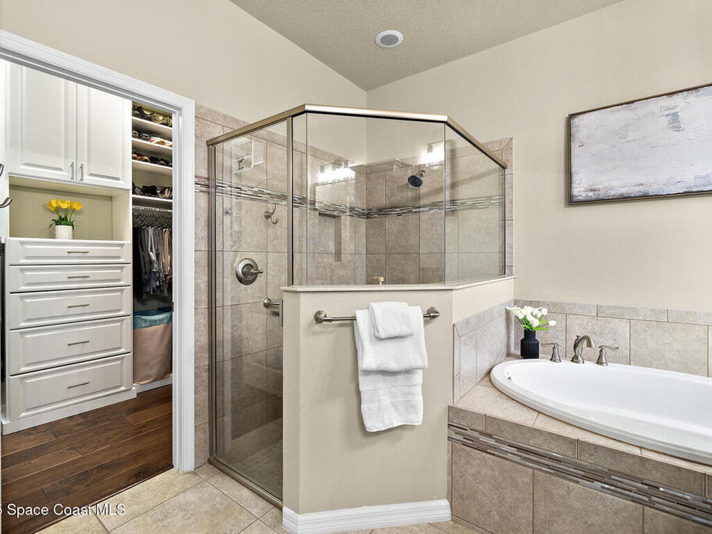 7914 Creshire Court, Melbourne, FL 32940