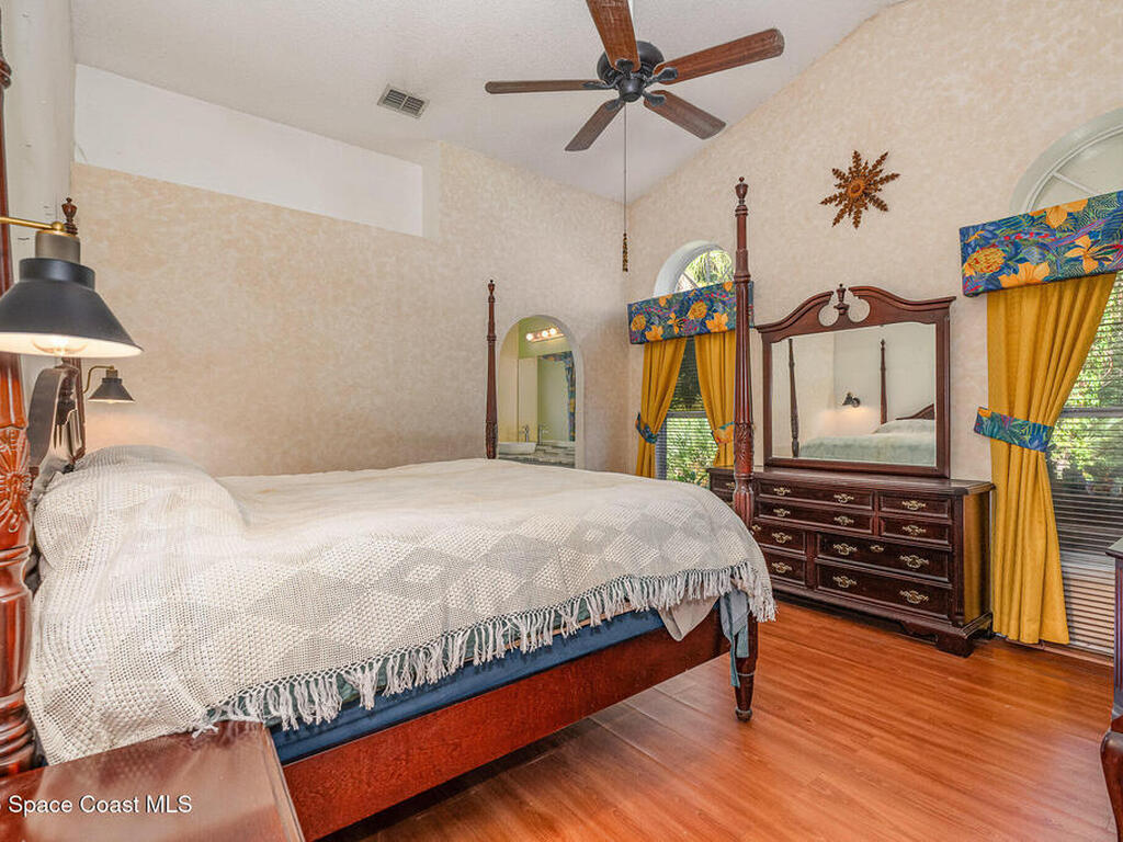 6682 Fawn Ridge Drive, Melbourne, FL 32940