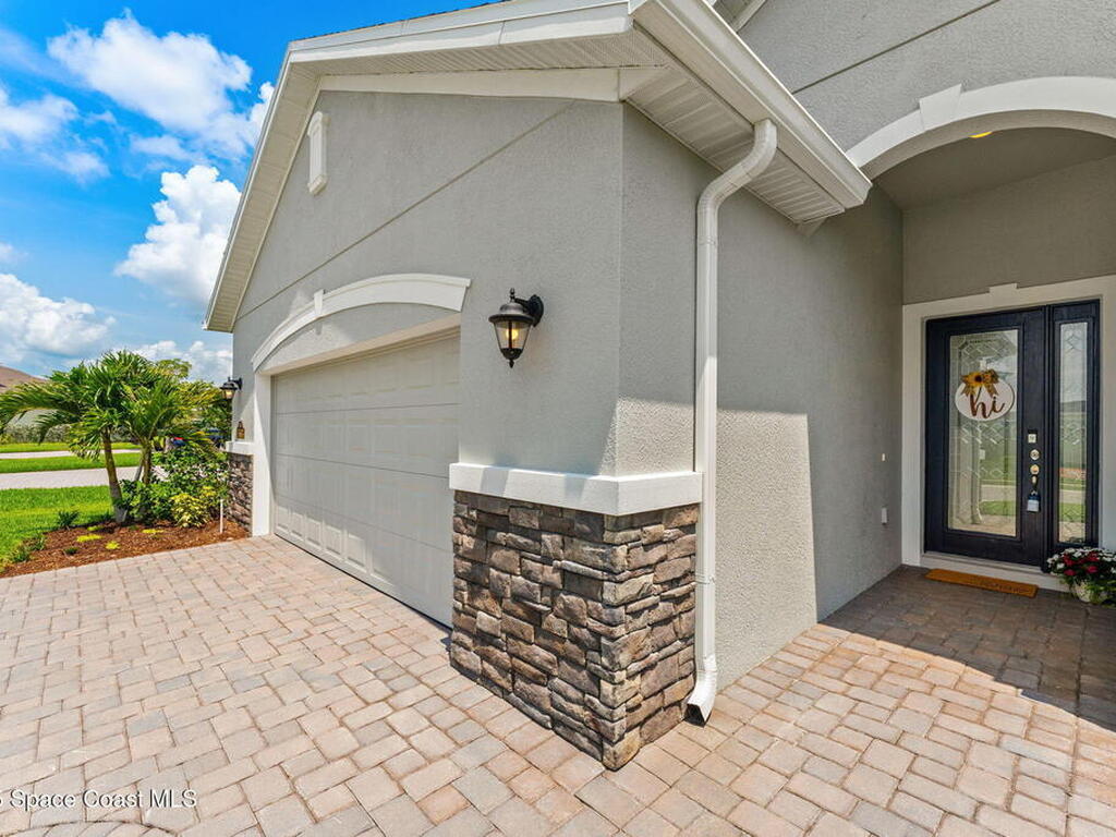 8563 Catalissa Avenue, Melbourne, FL 32940