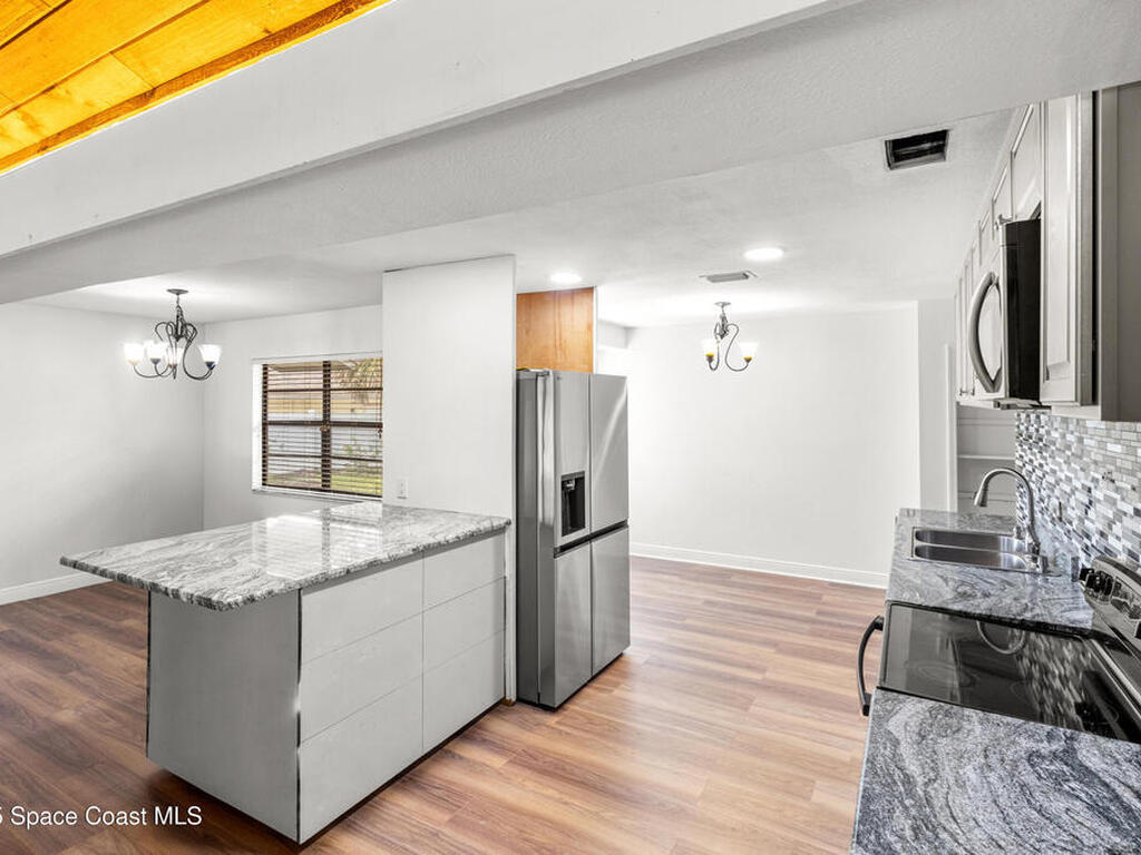 416 Haverlake Circle, Apopka, FL 32712