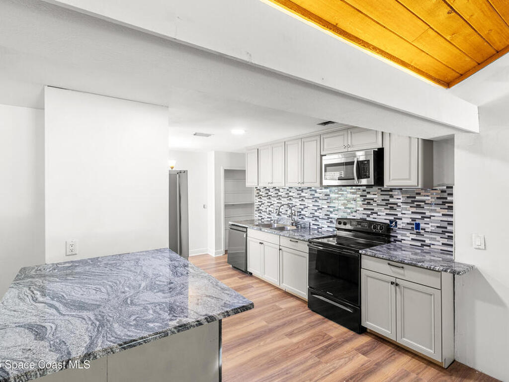 416 Haverlake Circle, Apopka, FL 32712