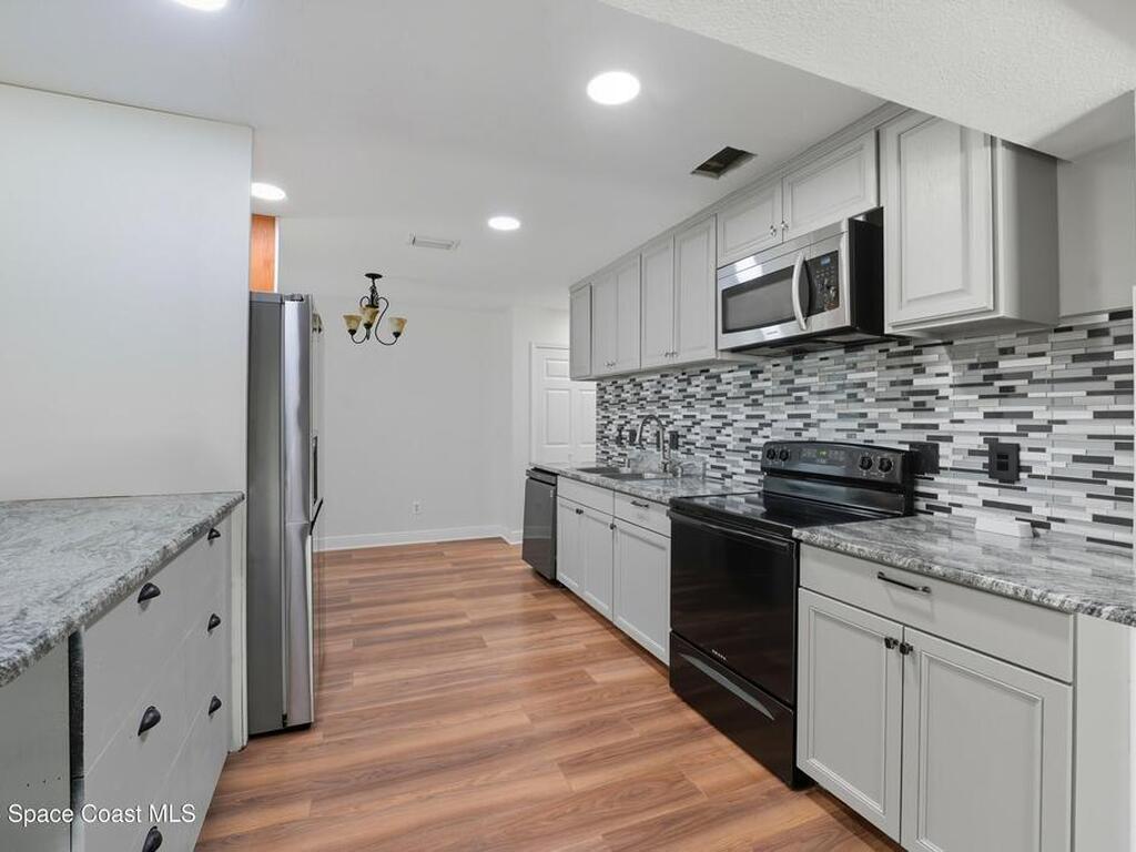 416 Haverlake Circle, Apopka, FL 32712