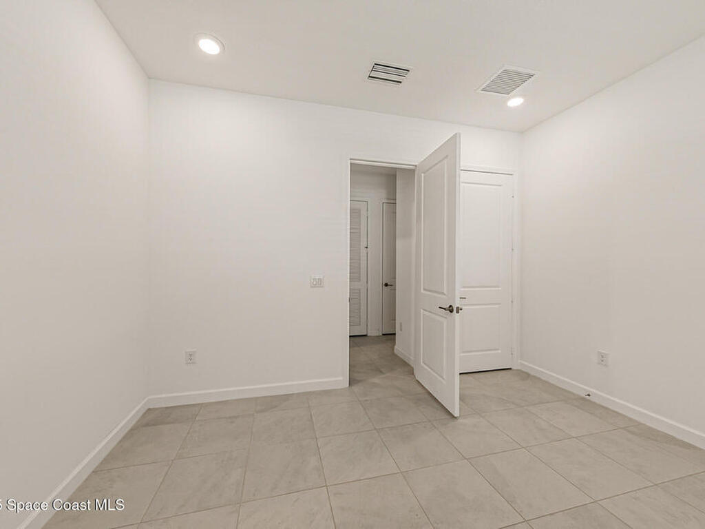 8474 Alister Drive, Melbourne, FL 32940