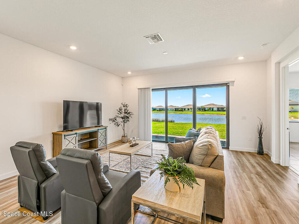 8474 Alister Drive, Melbourne, FL 32940