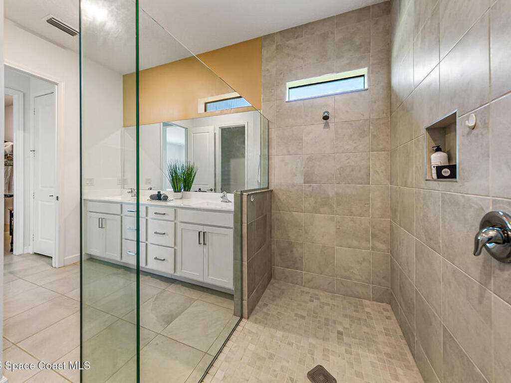 8474 Alister Drive, Melbourne, FL 32940