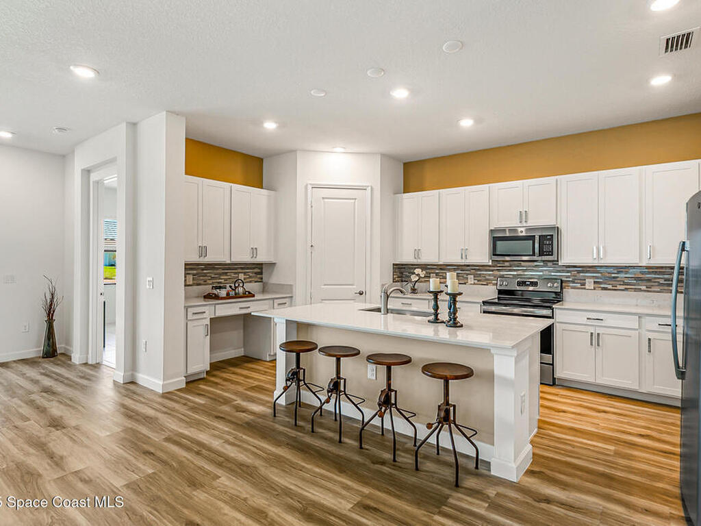 8474 Alister Drive, Melbourne, FL 32940