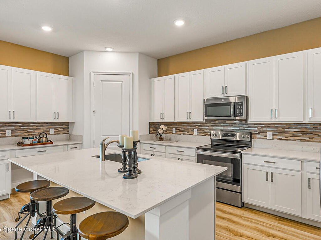8474 Alister Drive, Melbourne, FL 32940