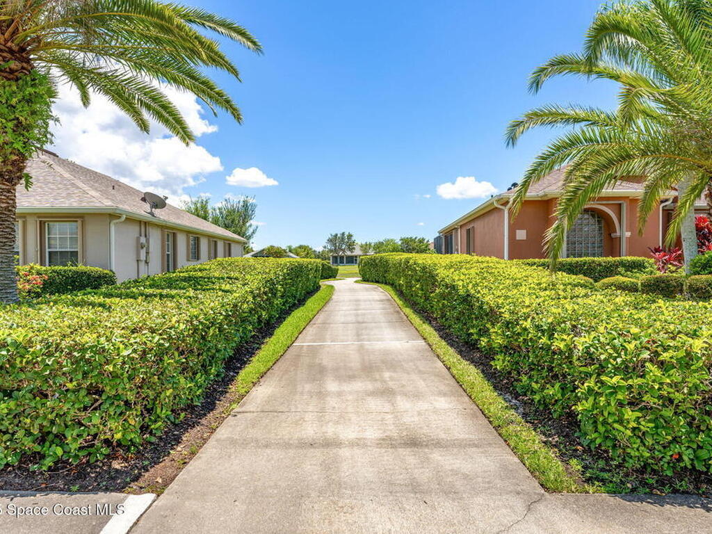 3121 Camberly Circle, Melbourne, FL 32940