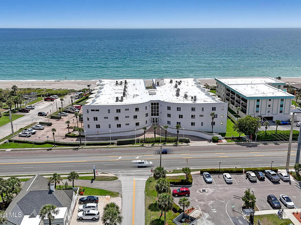 601 N Miramar Avenue, Indialantic, FL 32903