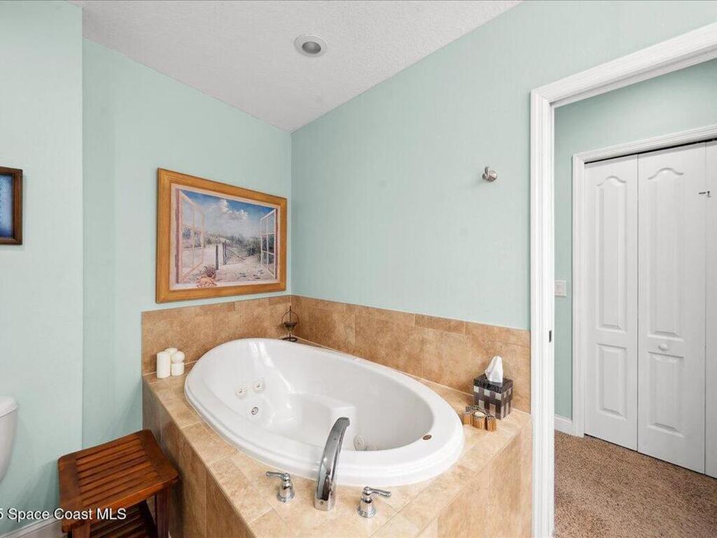 601 N Miramar Avenue, Indialantic, FL 32903