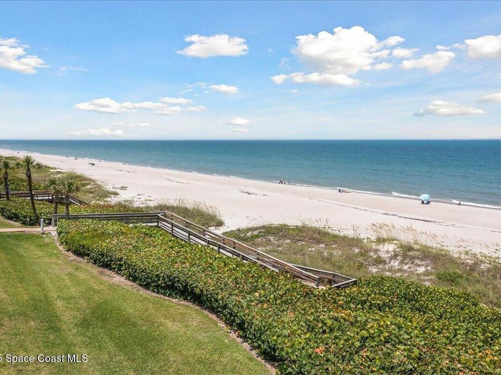 601 N Miramar Avenue, Indialantic, FL 32903