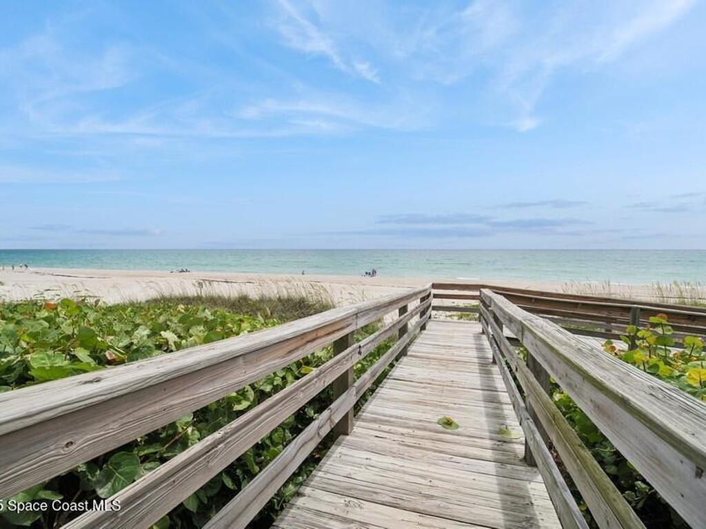 601 N Miramar Avenue, Indialantic, FL 32903