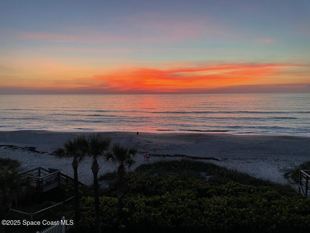 601 N Miramar Avenue, Indialantic, FL 32903