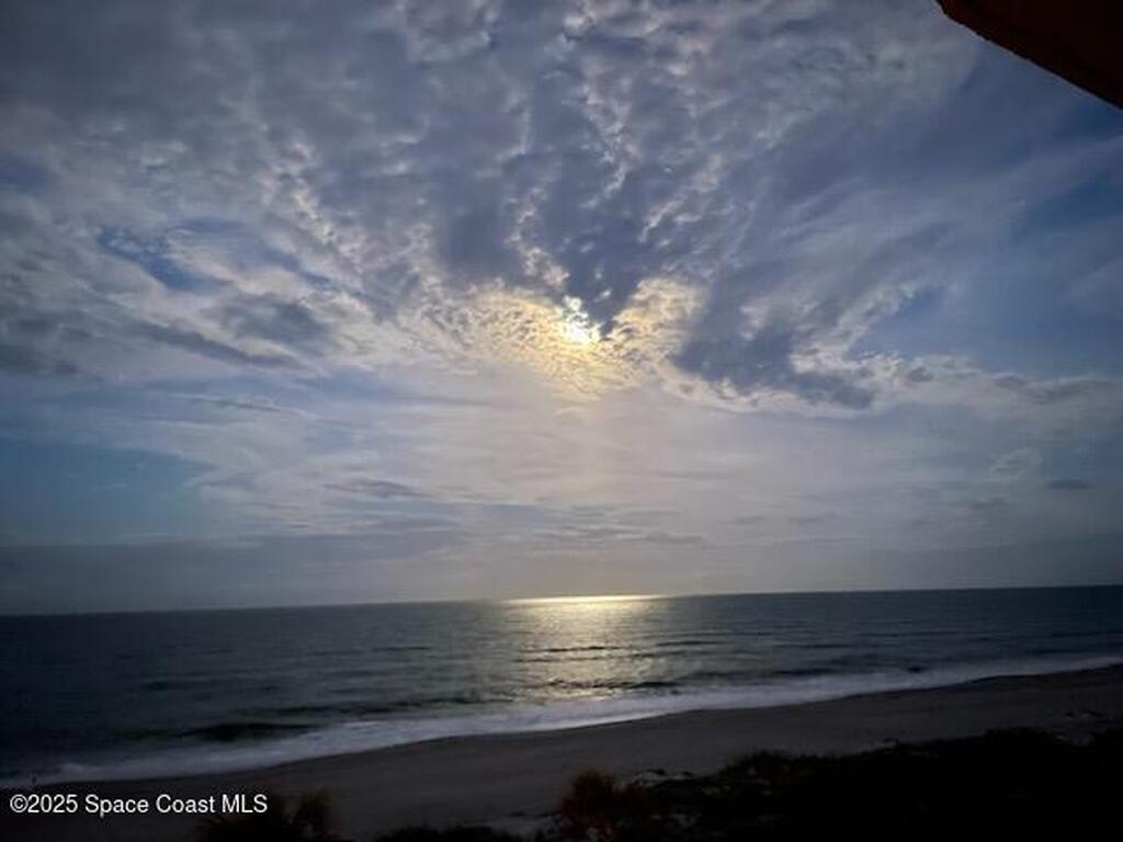 601 N Miramar Avenue, Indialantic, FL 32903