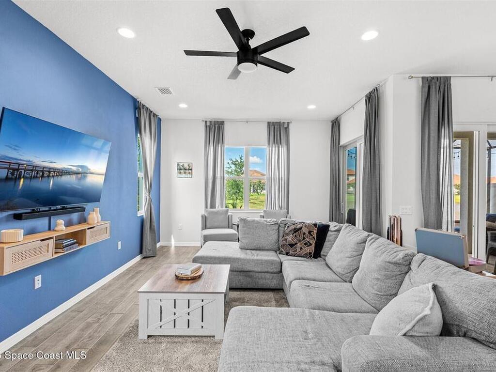 3039 Avalonia Drive, Melbourne, FL 32940