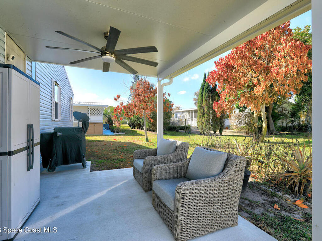 7534 Montauk Avenue, Micco, FL 32976