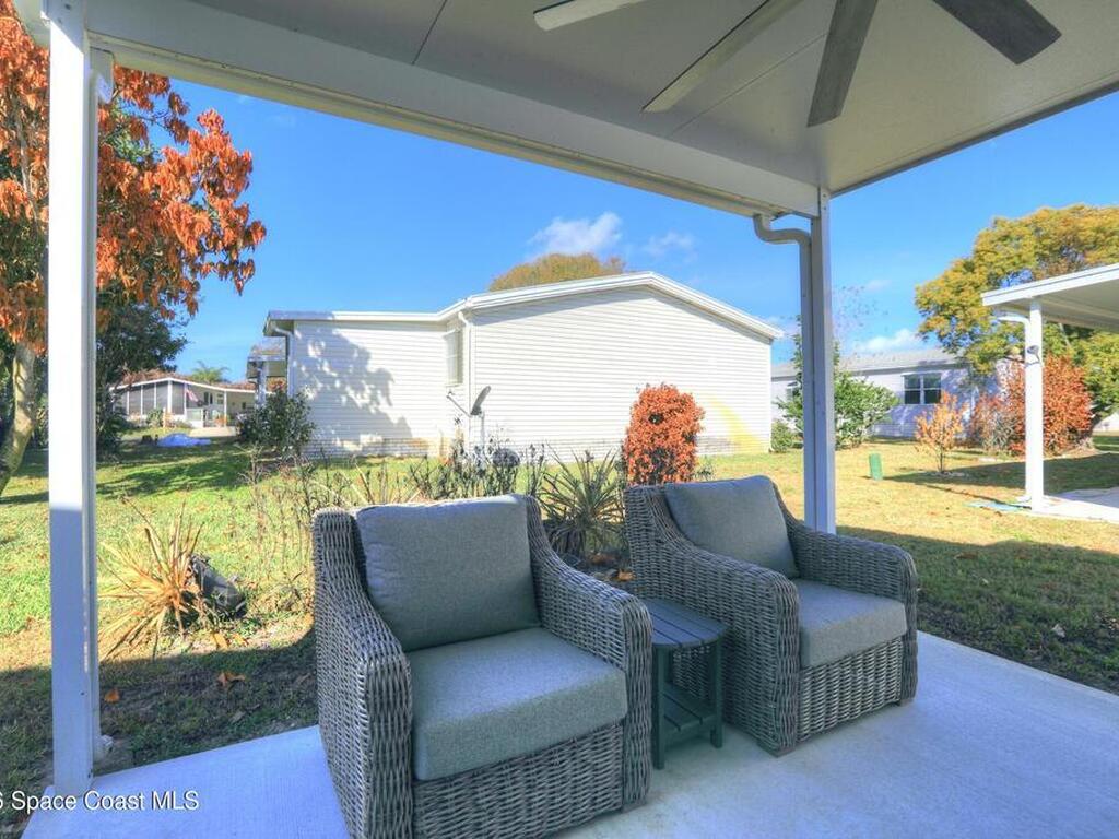 7534 Montauk Avenue, Micco, FL 32976