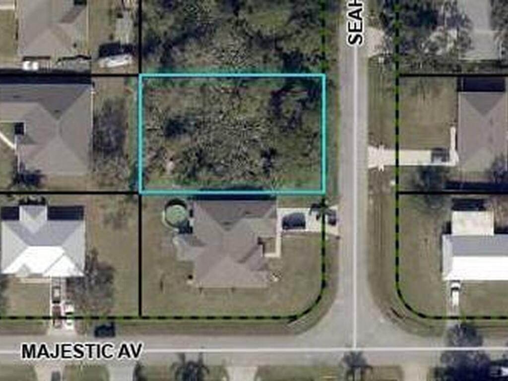 1381 Seahouse Street, Sebastian, FL 32958