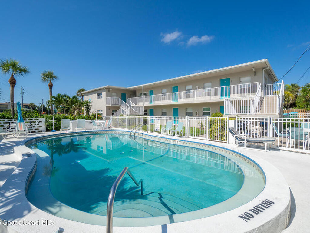 7515 Ridgewood Avenue, Cape Canaveral, FL 32920
