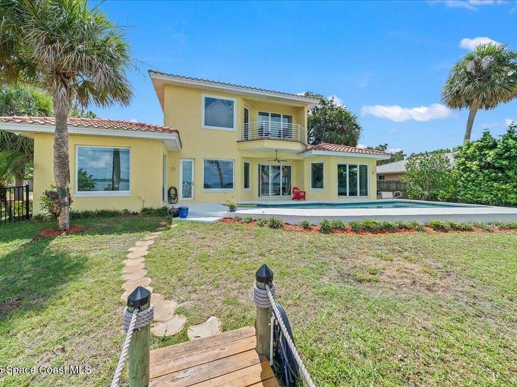 1999 S Misty Harbor Place, Merritt Island, FL 32952