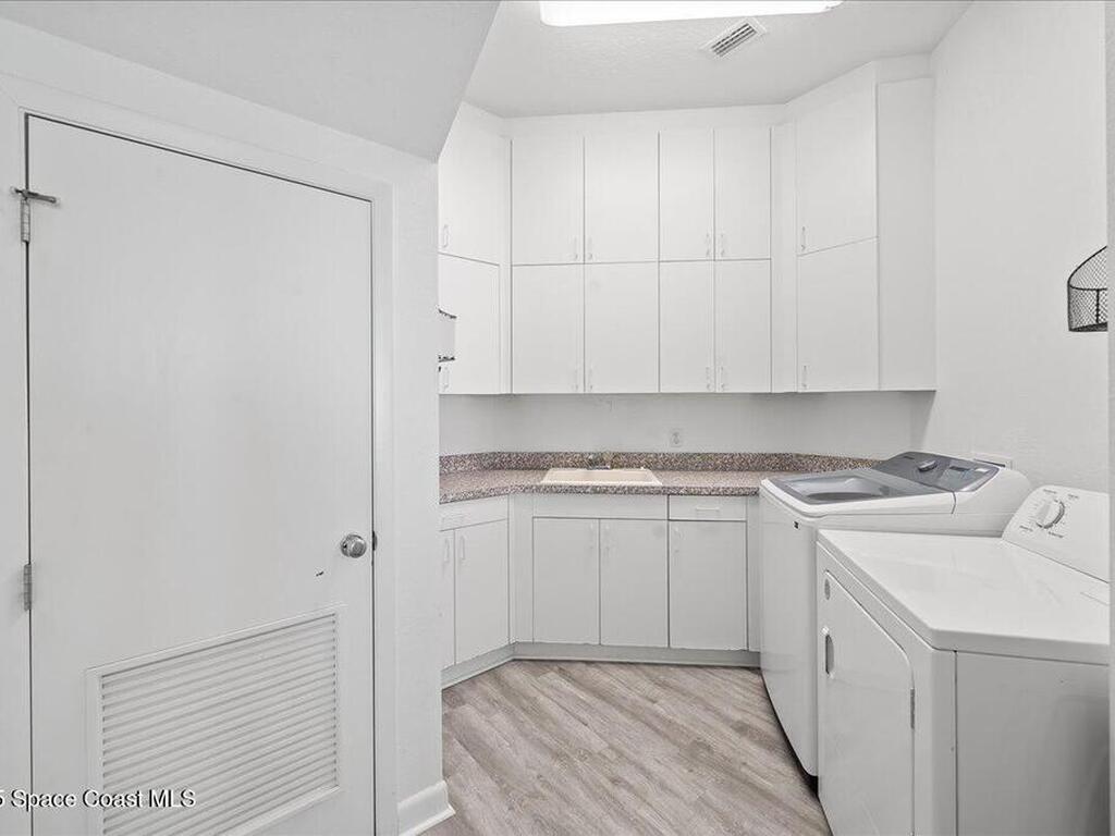 1999 S Misty Harbor Place, Merritt Island, FL 32952
