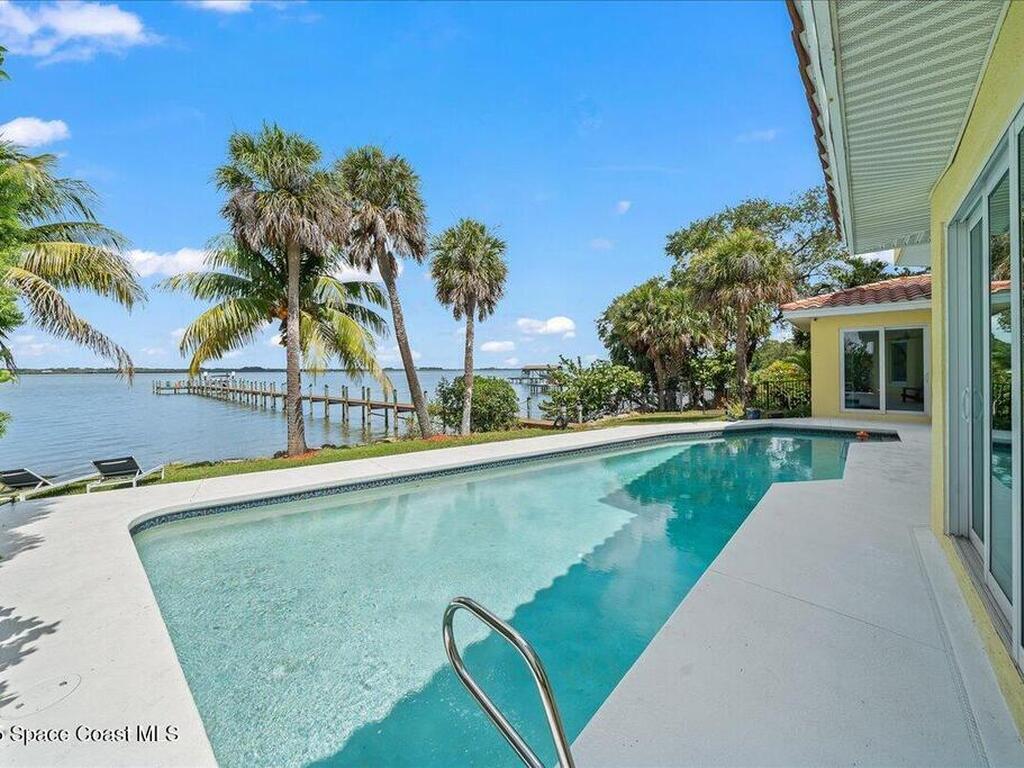 1999 S Misty Harbor Place, Merritt Island, FL 32952