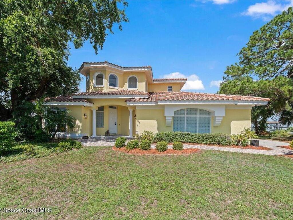 1999 S Misty Harbor Place, Merritt Island, FL 32952