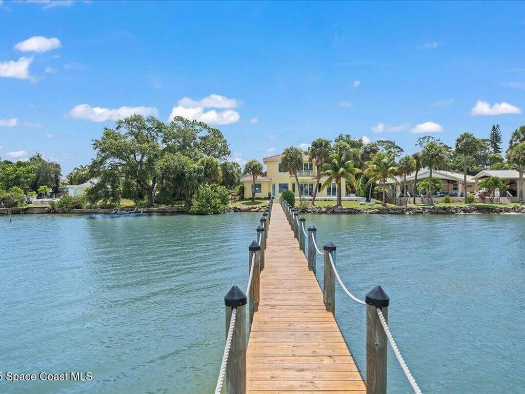 1999 S Misty Harbor Place, Merritt Island, FL 32952