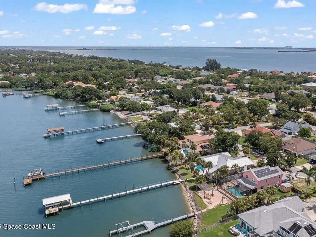 1999 S Misty Harbor Place, Merritt Island, FL 32952