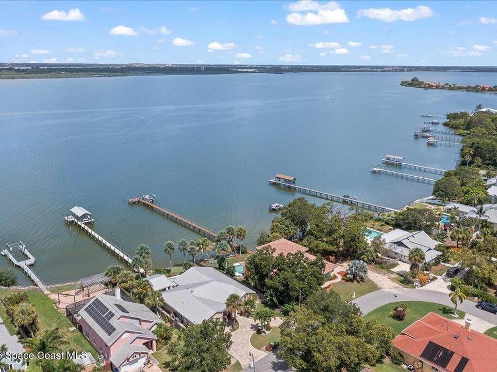 1999 S Misty Harbor Place, Merritt Island, FL 32952