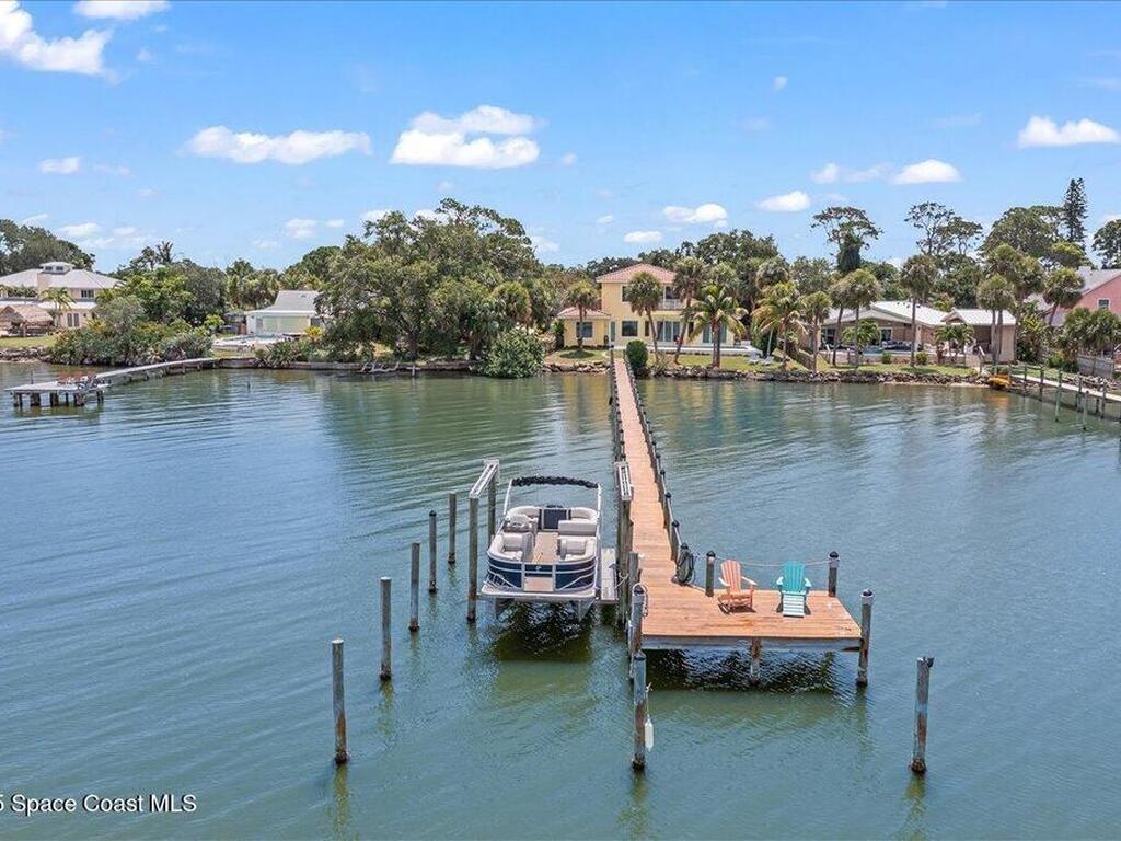 1999 S Misty Harbor Place, Merritt Island, FL 32952