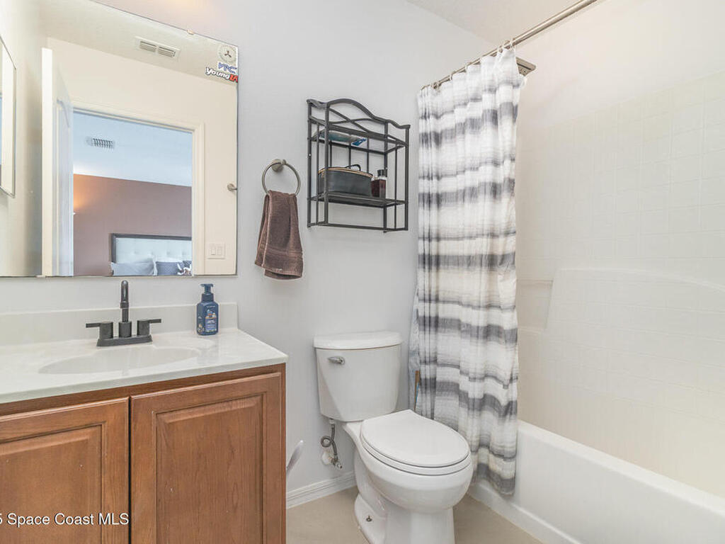 2039 Snapdragon Drive, Palm Bay, FL 32907