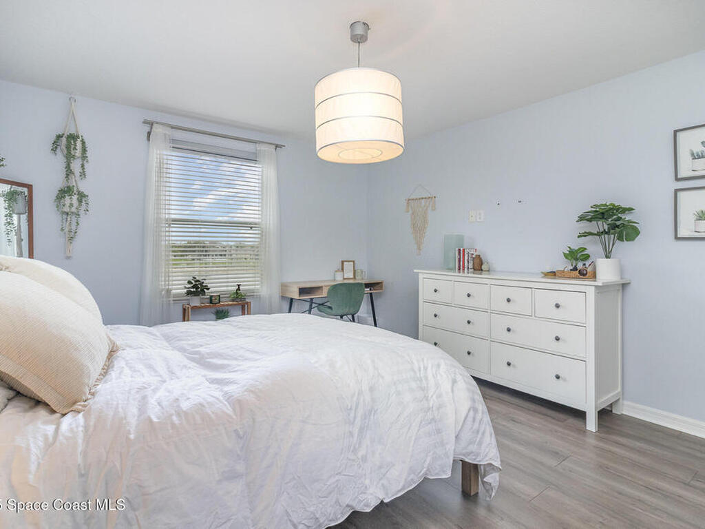 2039 Snapdragon Drive, Palm Bay, FL 32907