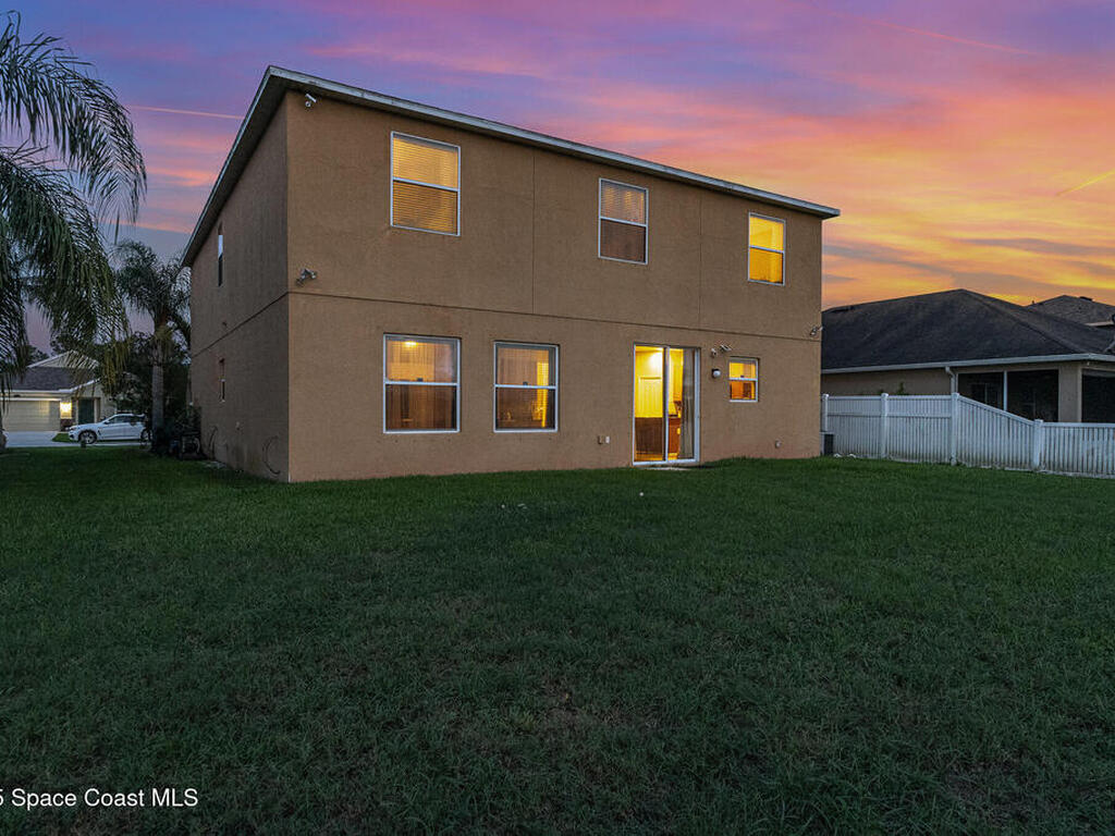 2039 Snapdragon Drive, Palm Bay, FL 32907