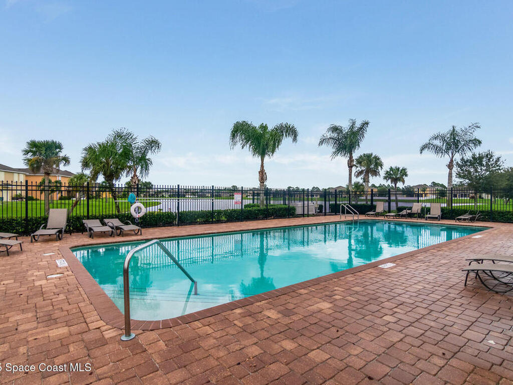 2039 Snapdragon Drive, Palm Bay, FL 32907