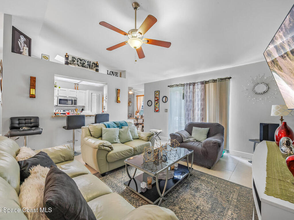 402 Ainsley Street, Palm Bay, FL 32909