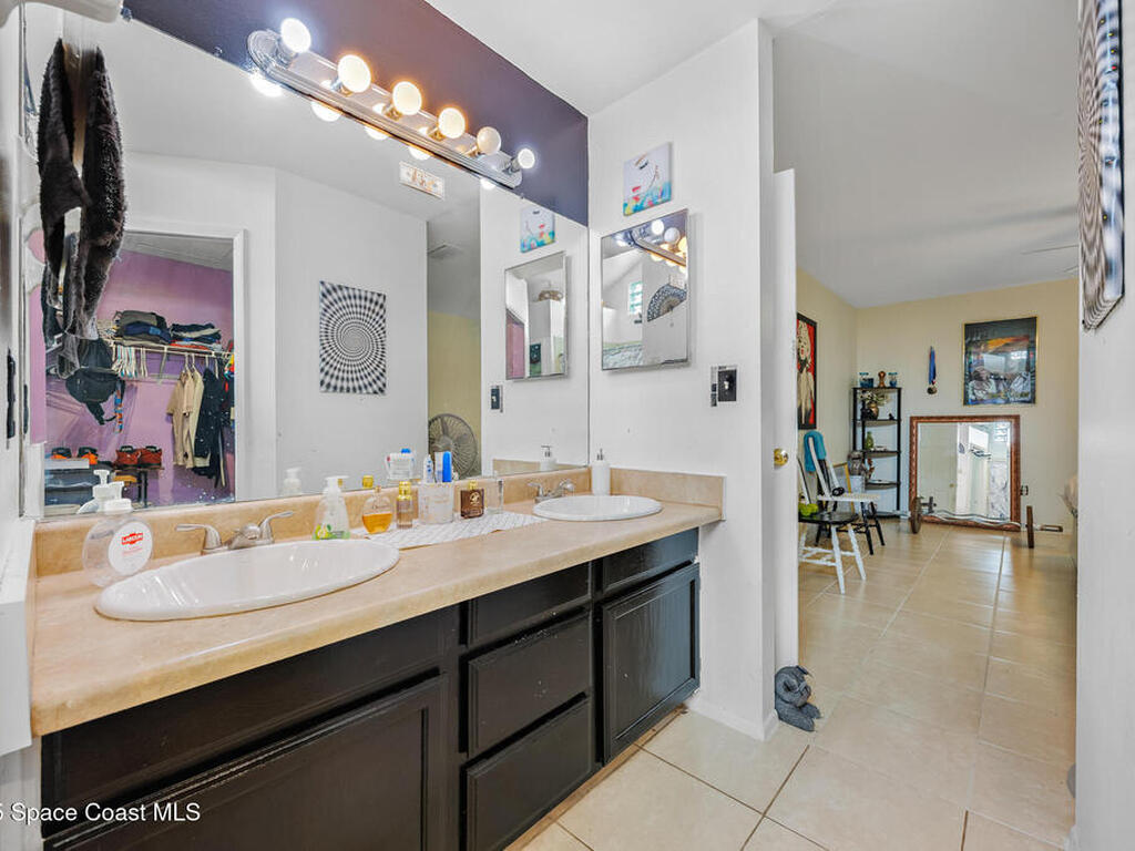 402 Ainsley Street, Palm Bay, FL 32909