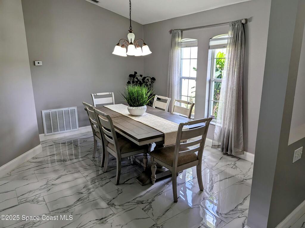 872 Ravenswood Street, Palm Bay, FL 32909