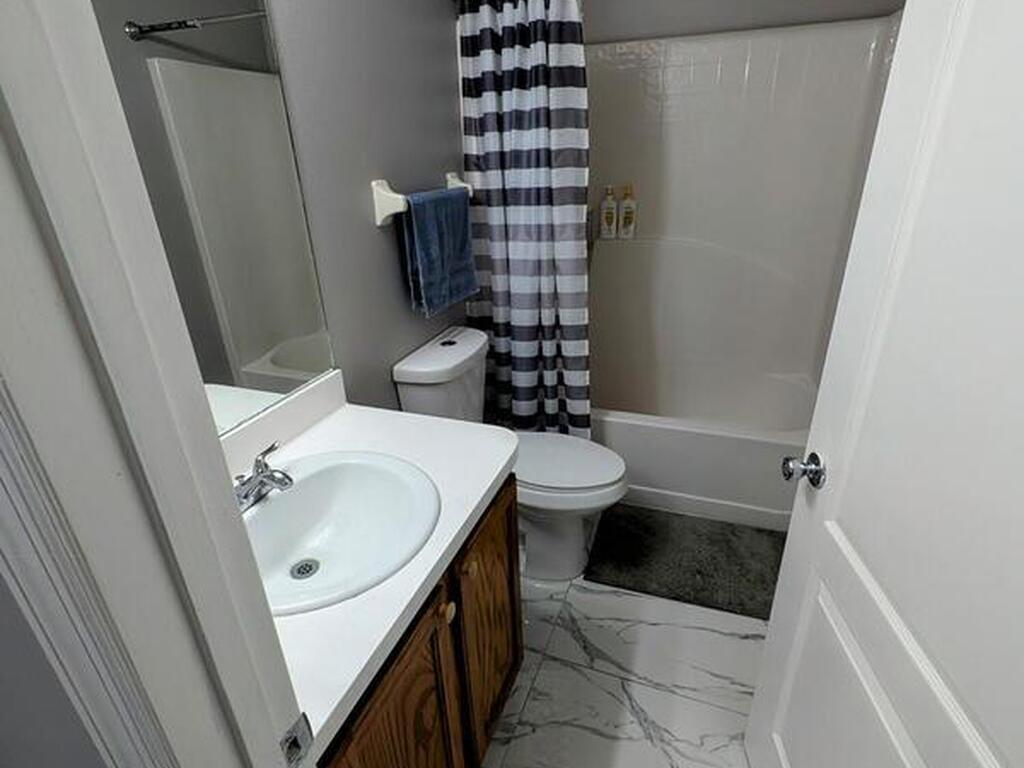 872 Ravenswood Street, Palm Bay, FL 32909