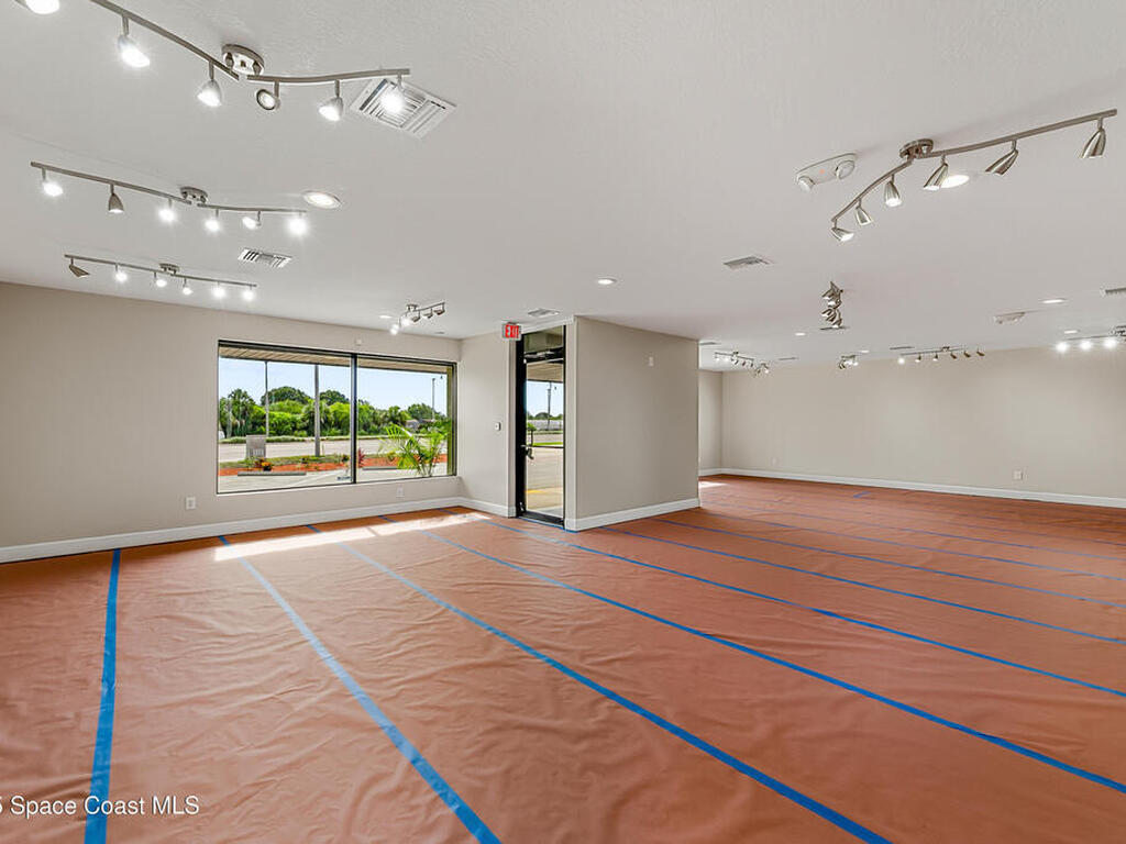 986 Highway 1, Rockledge, FL 32955